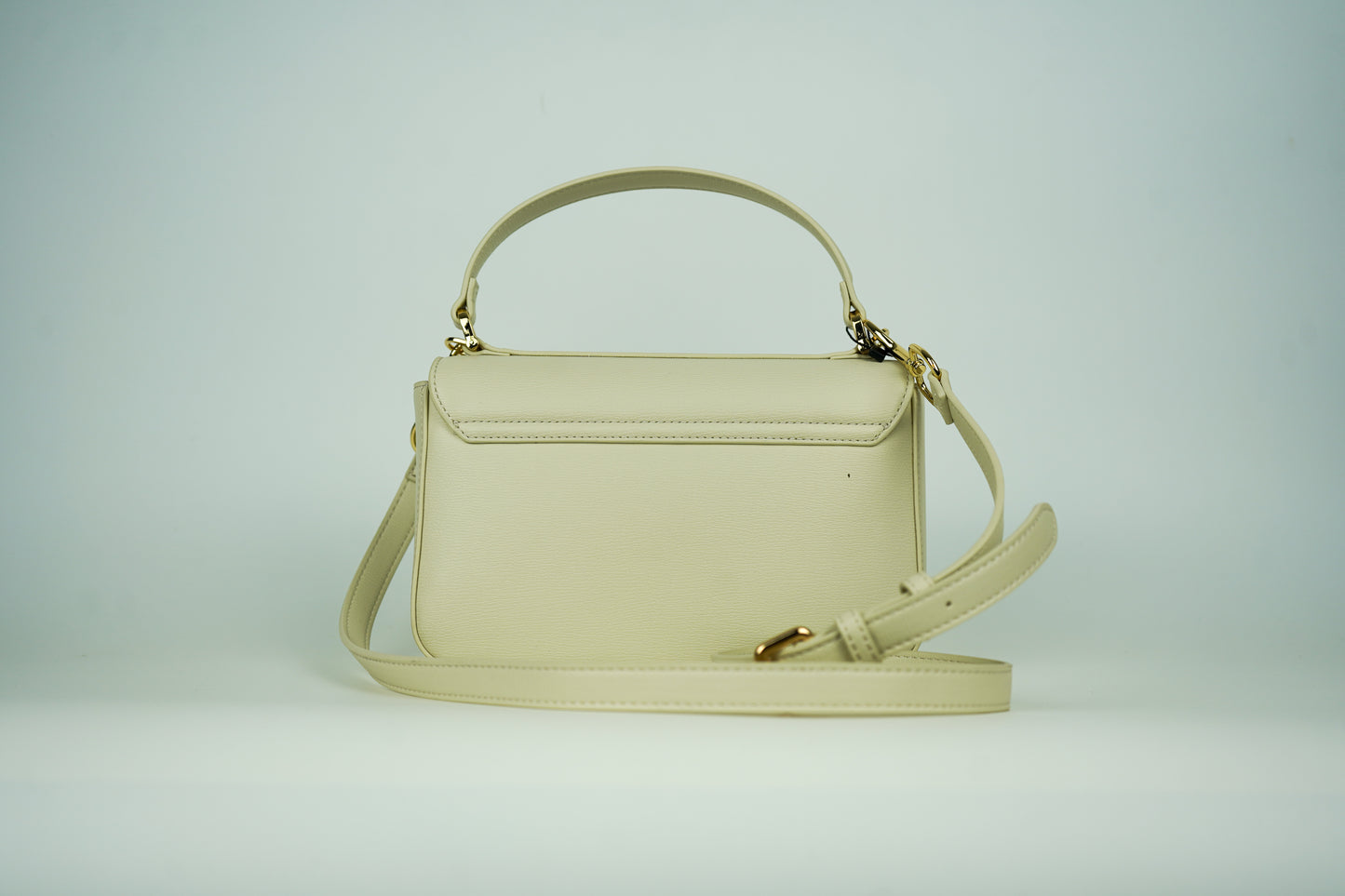 Mala Love Moschino