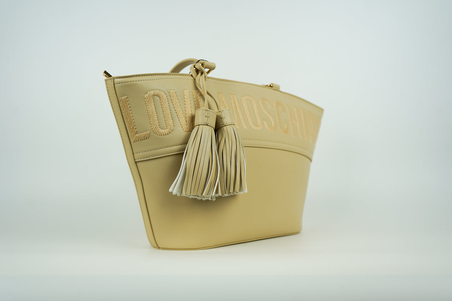 Mala Love Moschino