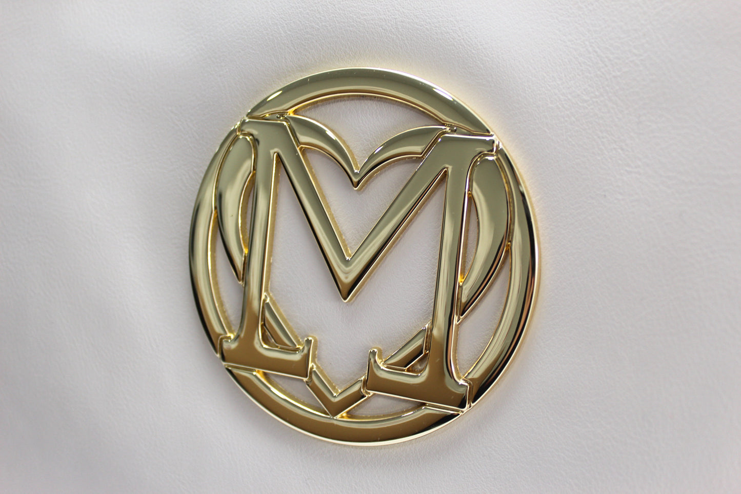 Mala Love Moschino