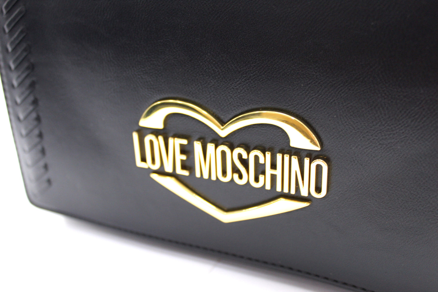 Mala Love Moschino
