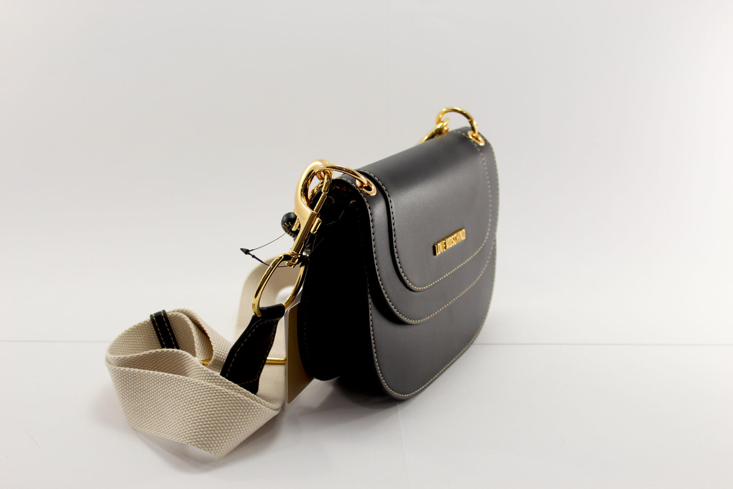 Mala Love Moschino