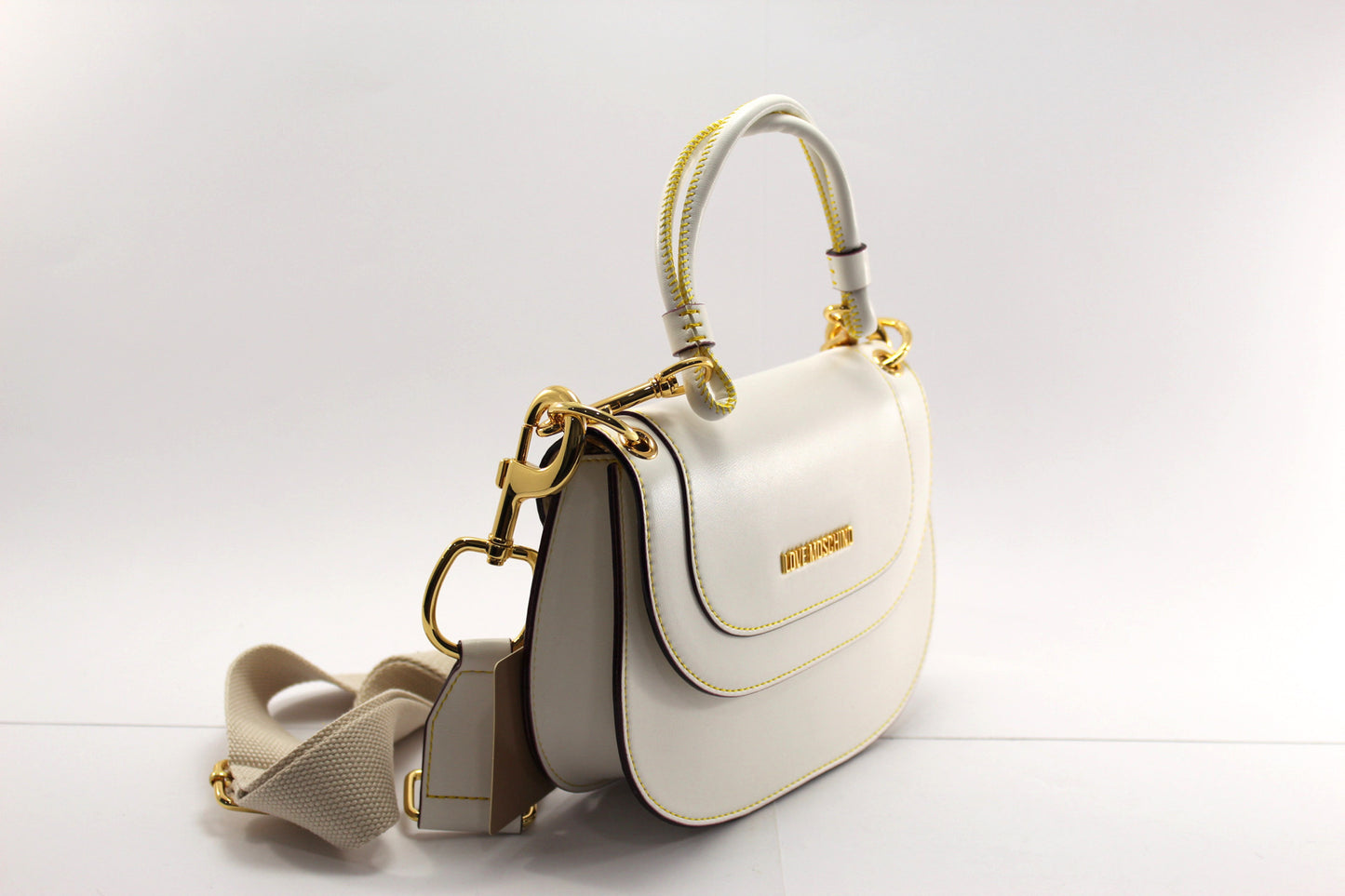 Mala Love Moschino