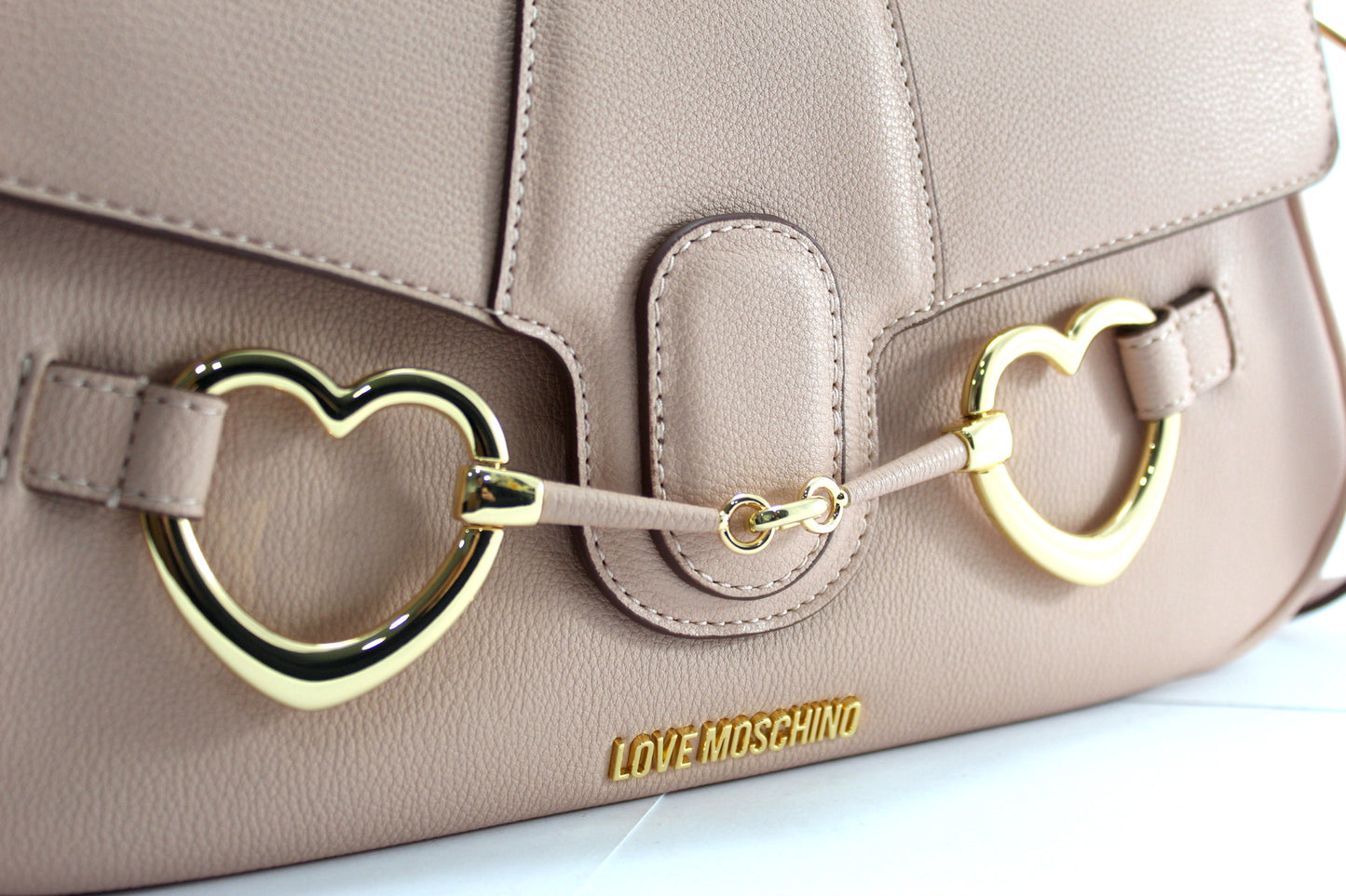 Mala Love Moschino