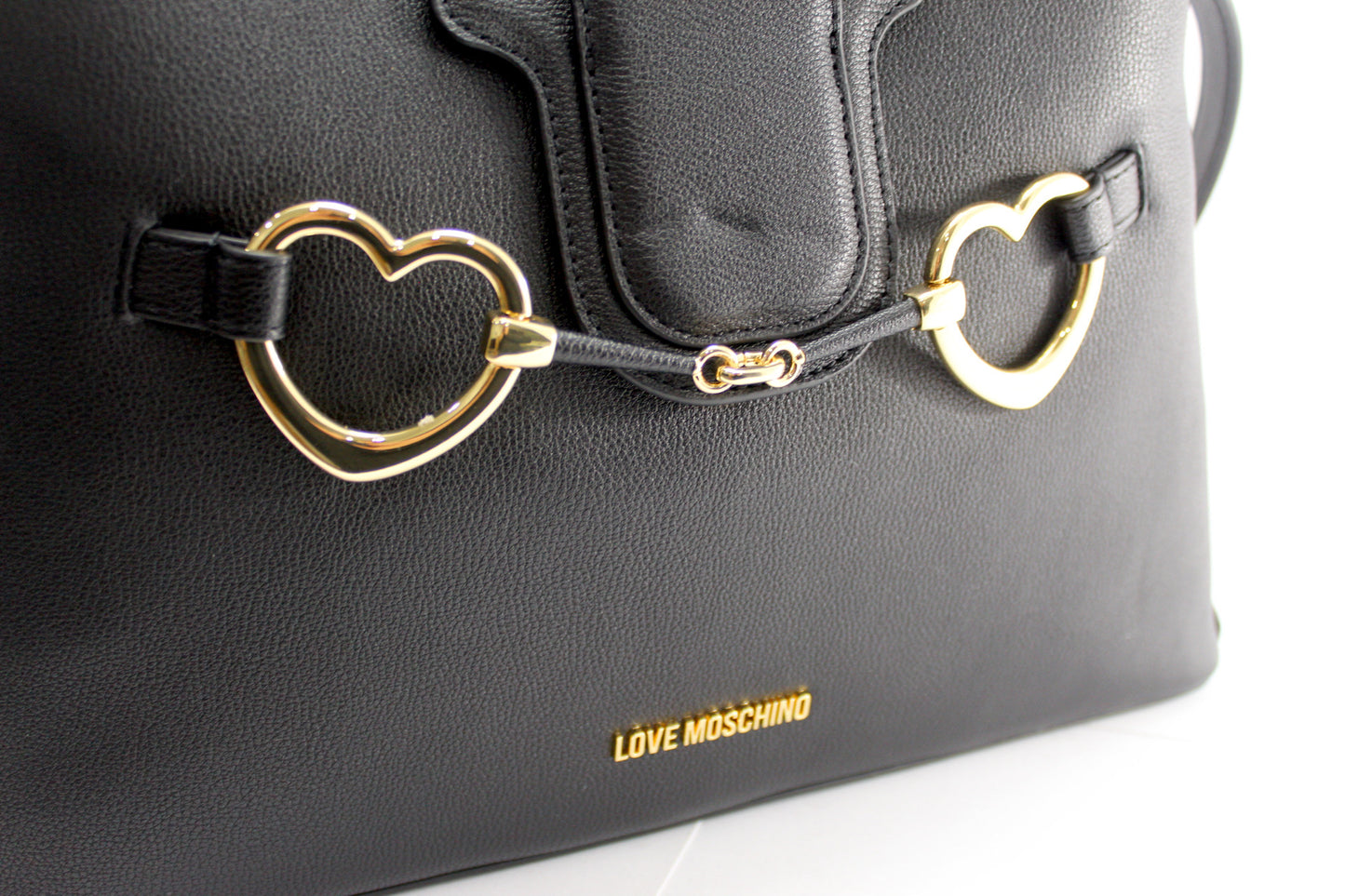Mala Love Moschino