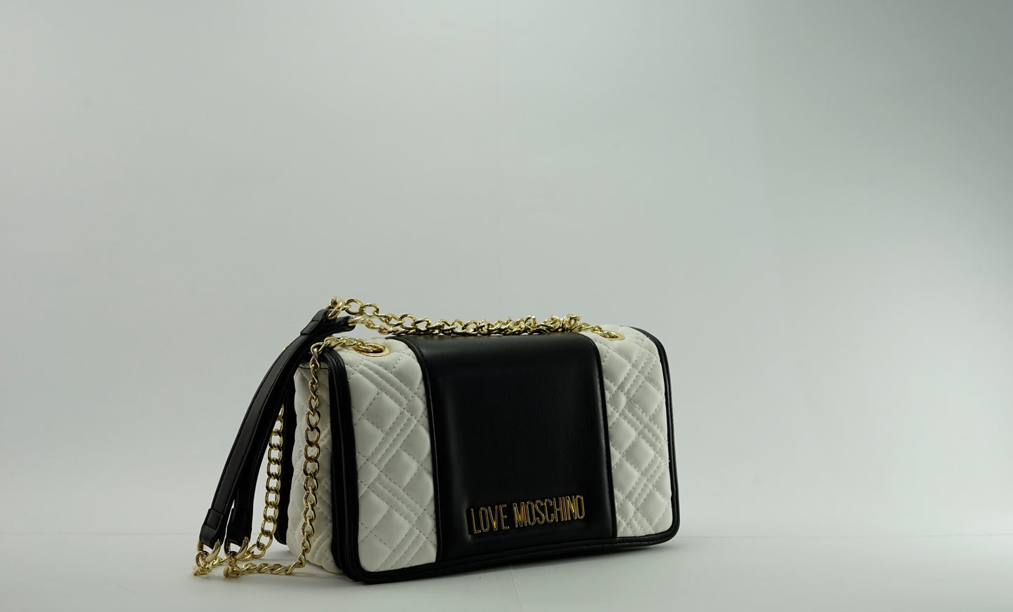 Mala Love Moschino
