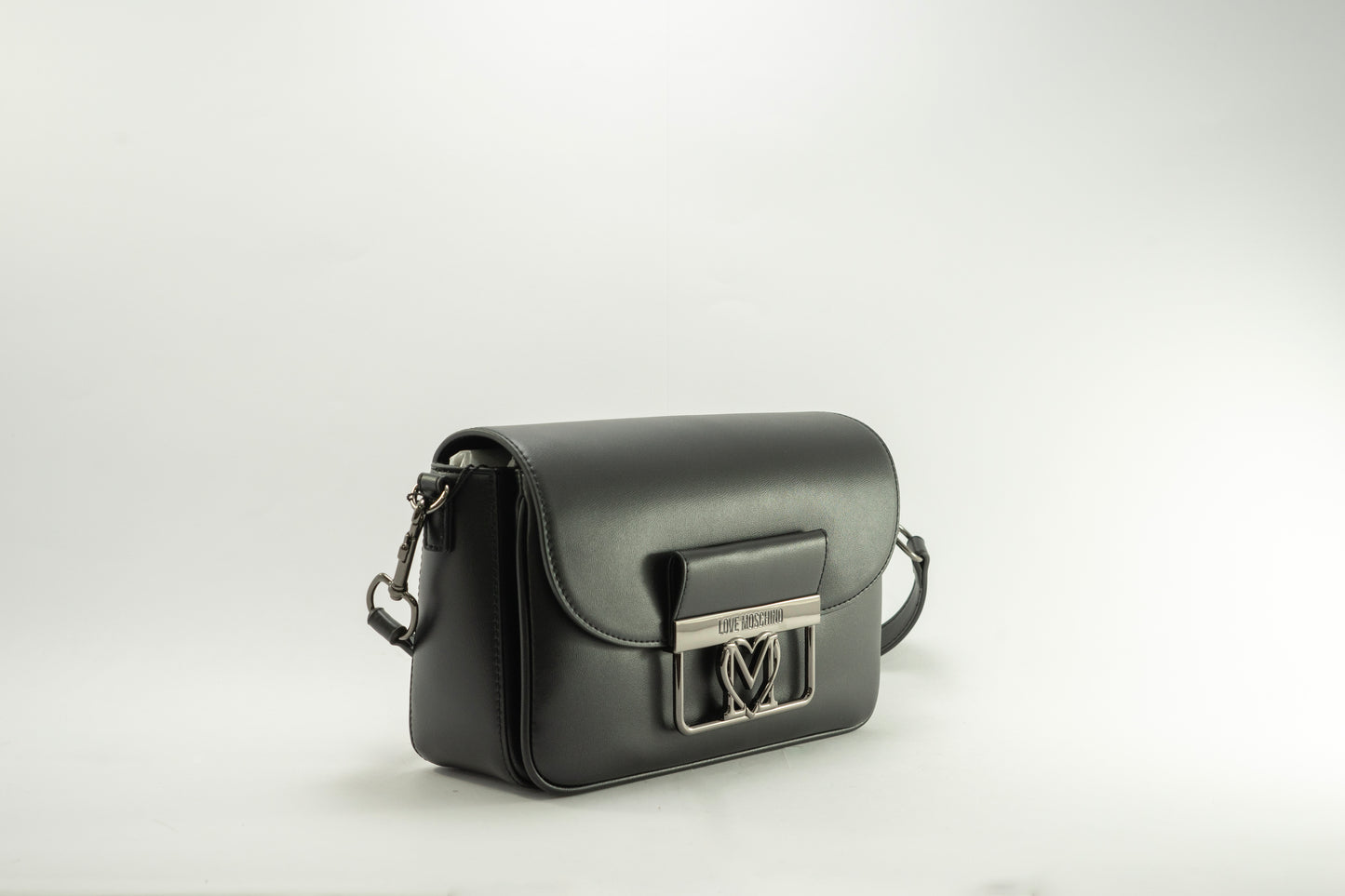 Mala Love Moschino