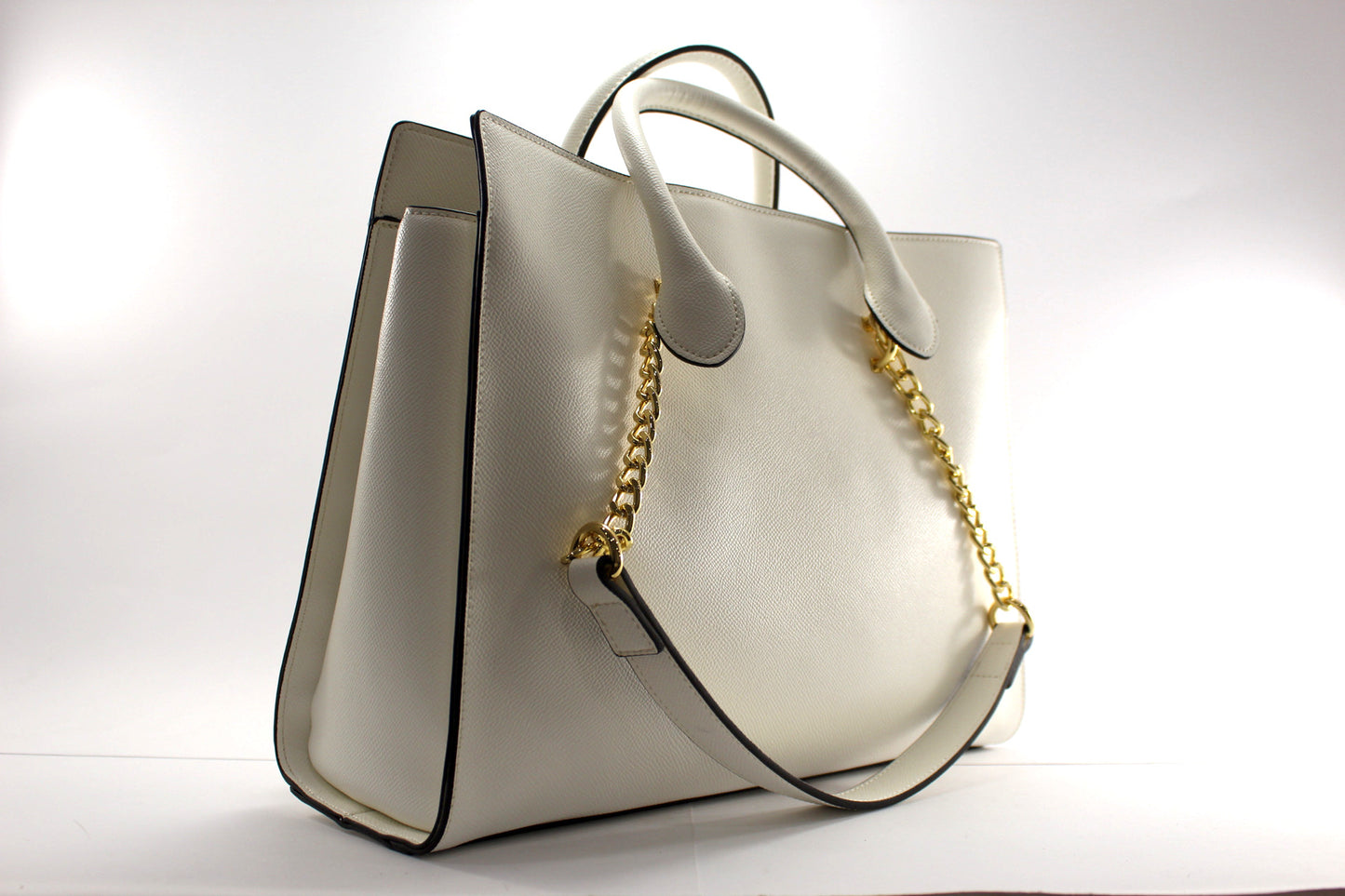 Mala Love Moschino