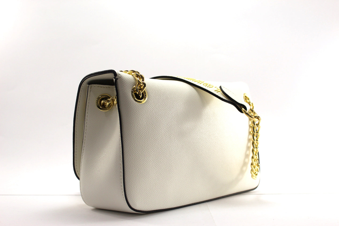 Mala Love Moschino