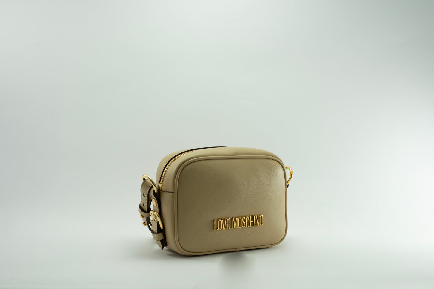 Mala Love Moschino