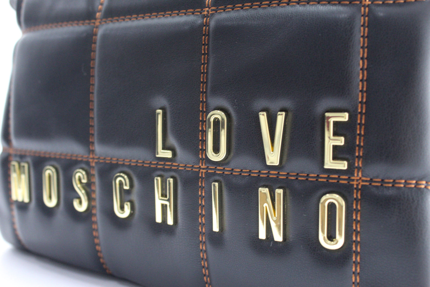 Mala Love Moschino