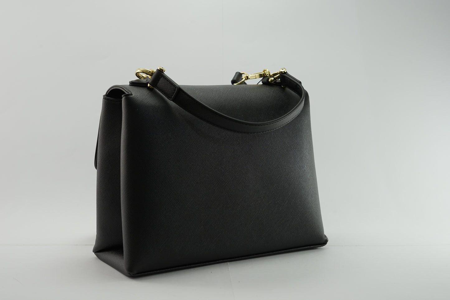 Mala Love Moschino