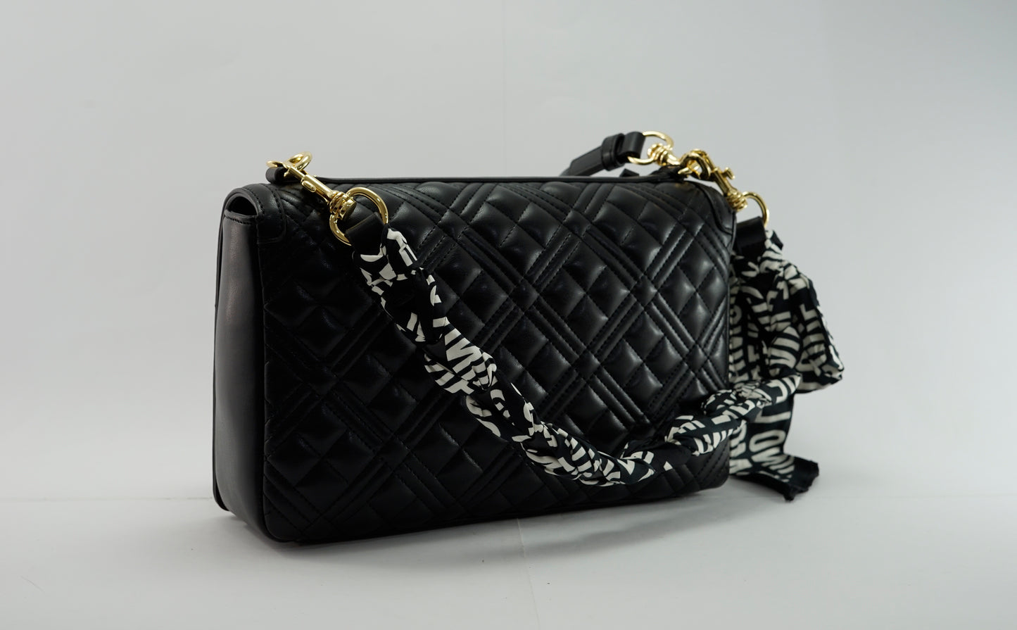 Mala Love Moschino