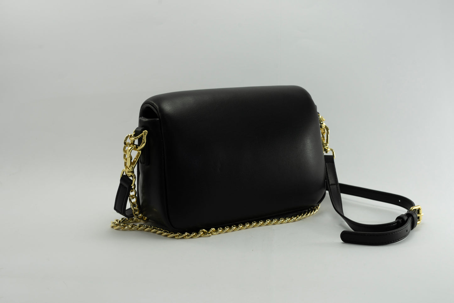 Mala Love Moschino