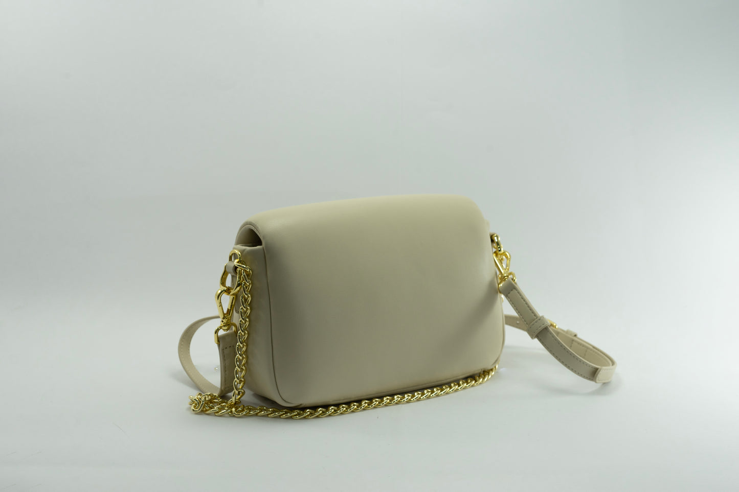 Mala Love Moschino