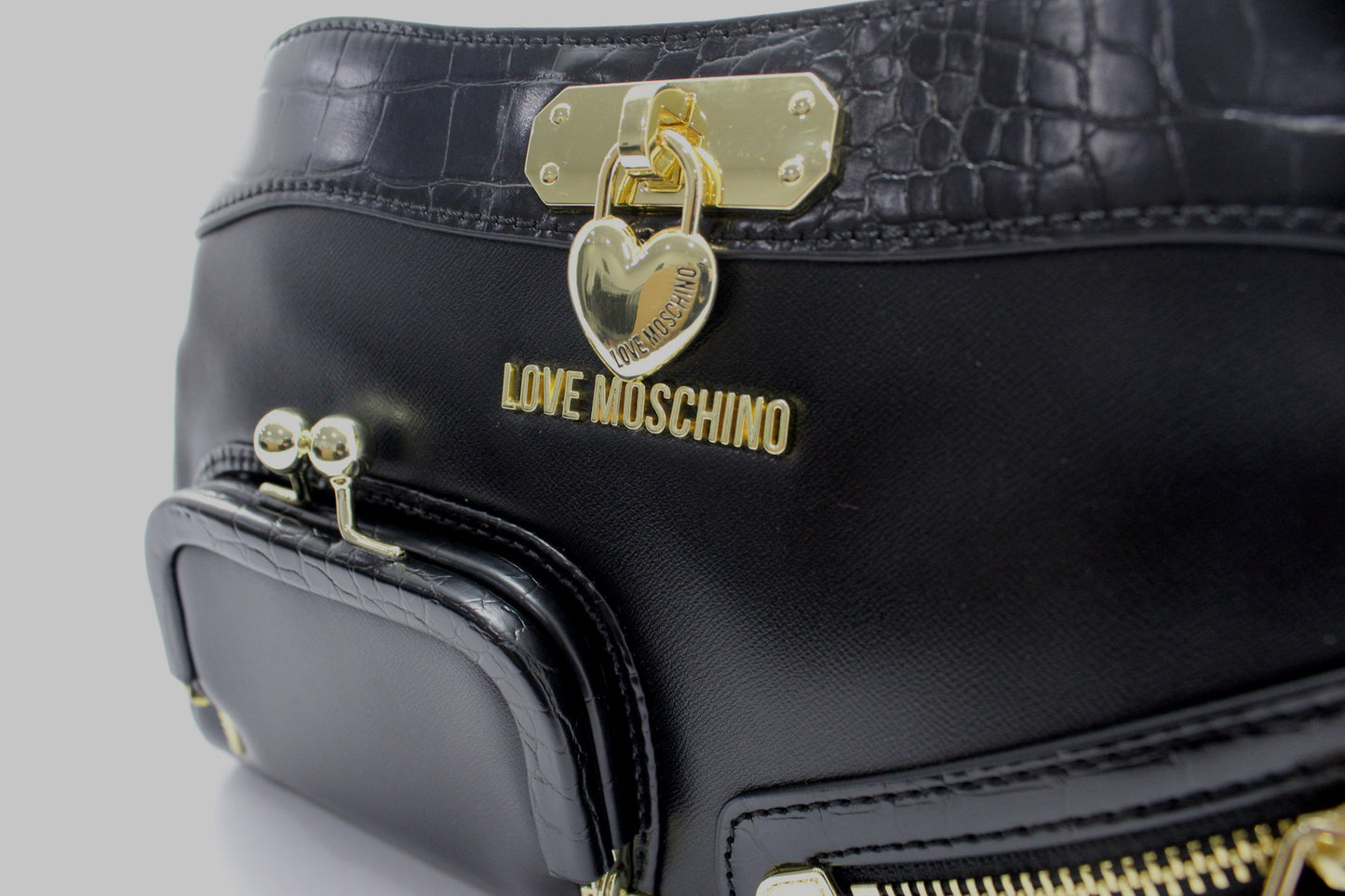 Mala Love Moschino