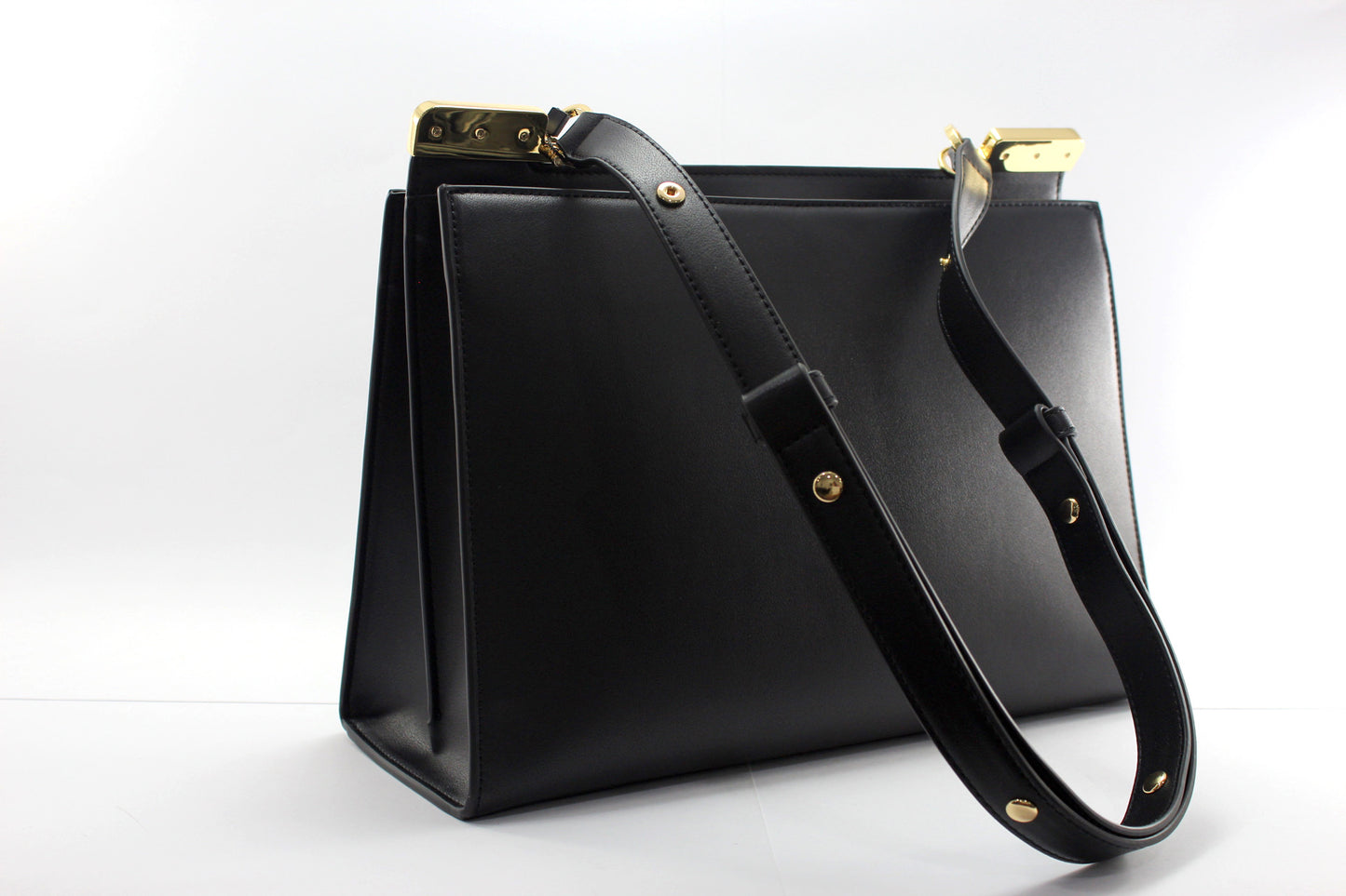 Mala Love Moschino