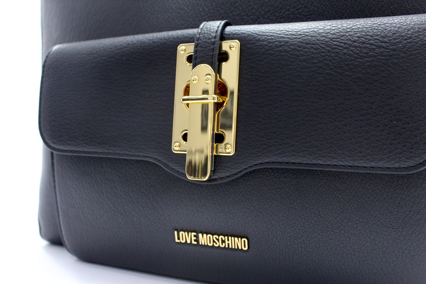 Mala Love Moschino