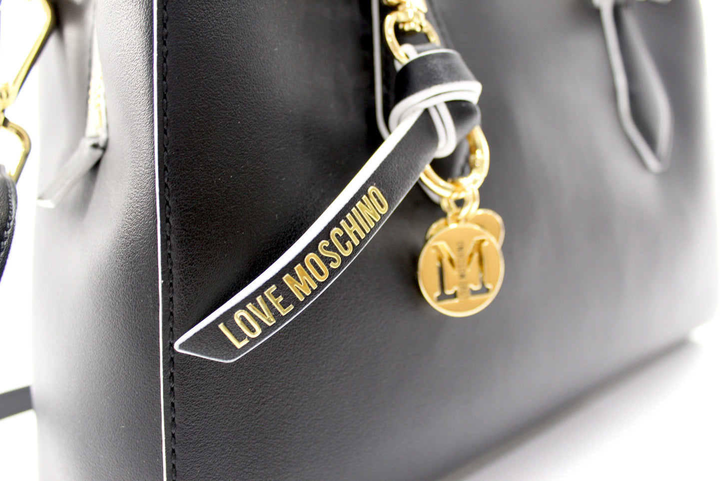 Mala Love Moschino