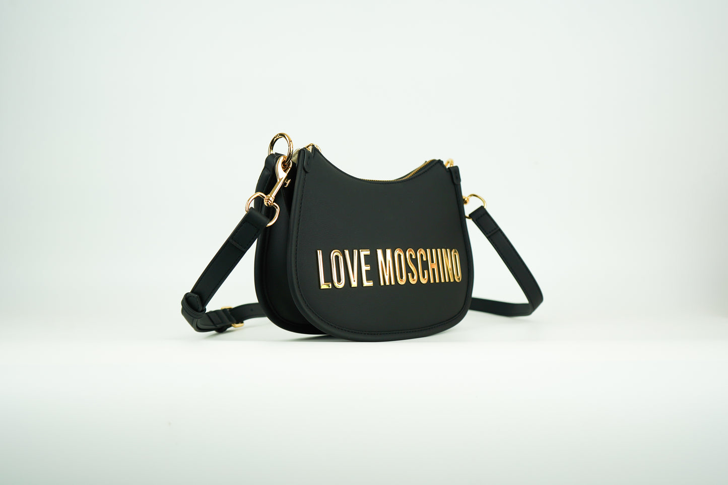 Mala Love Moschino