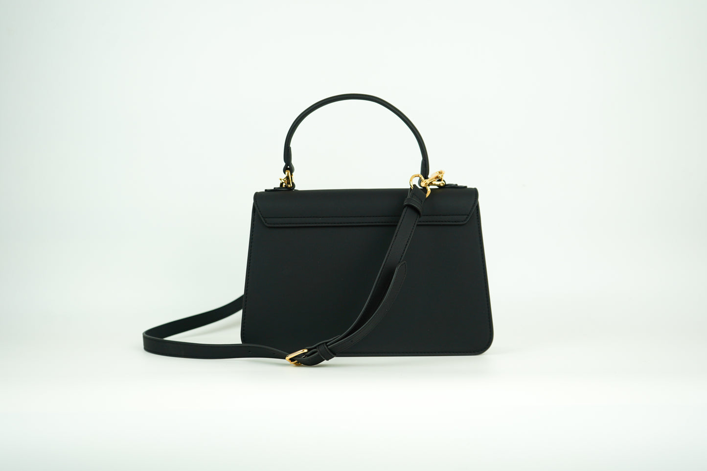 Mala Love Moschino
