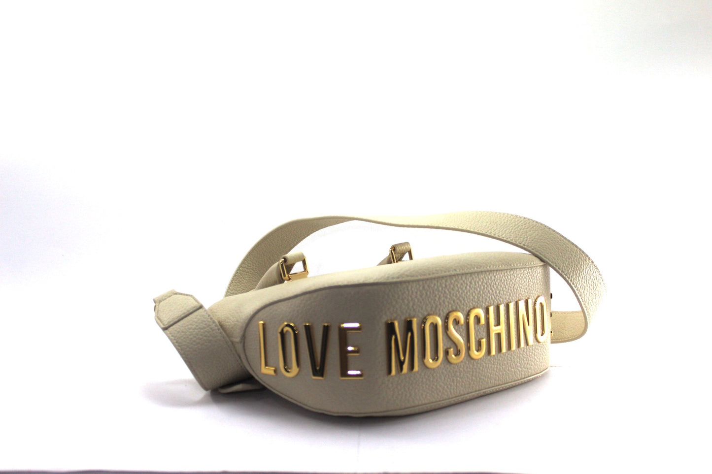 Mala Love Moschino