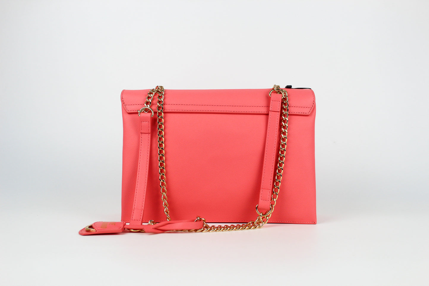 Mala Love Moschino
