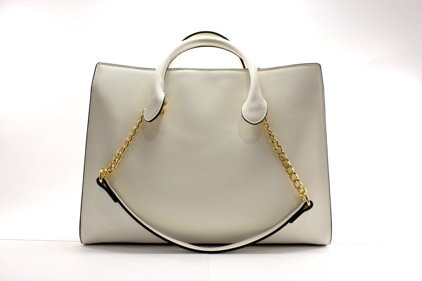 Mala Love Moschino