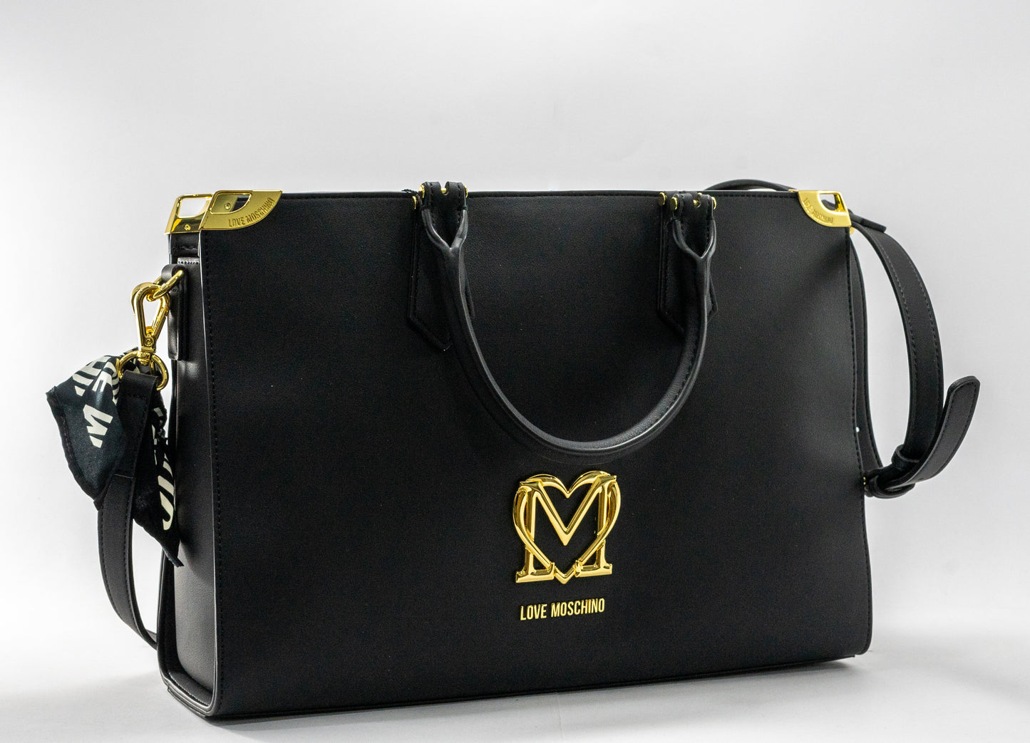 Mala Love Moschino