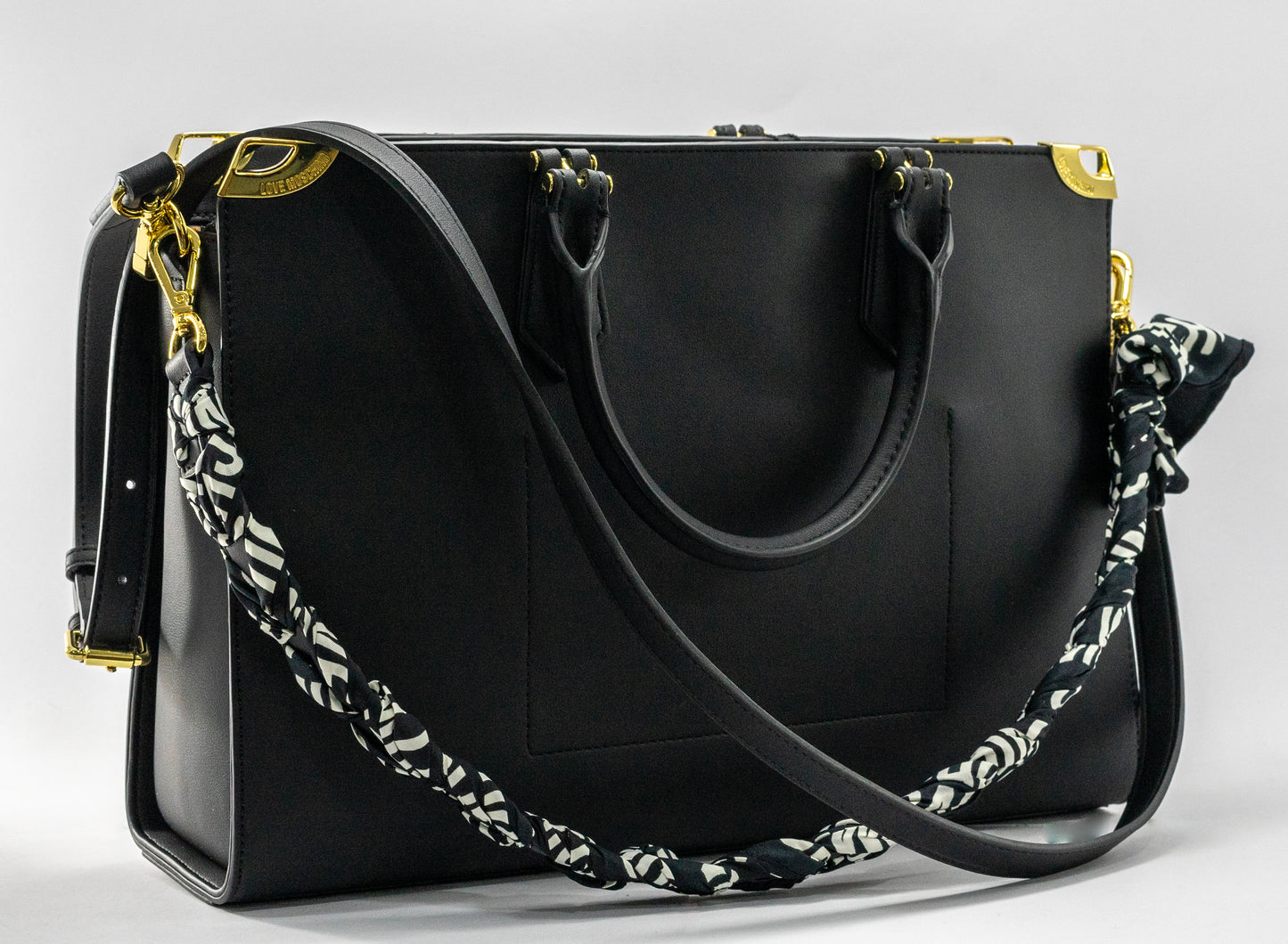 Mala Love Moschino