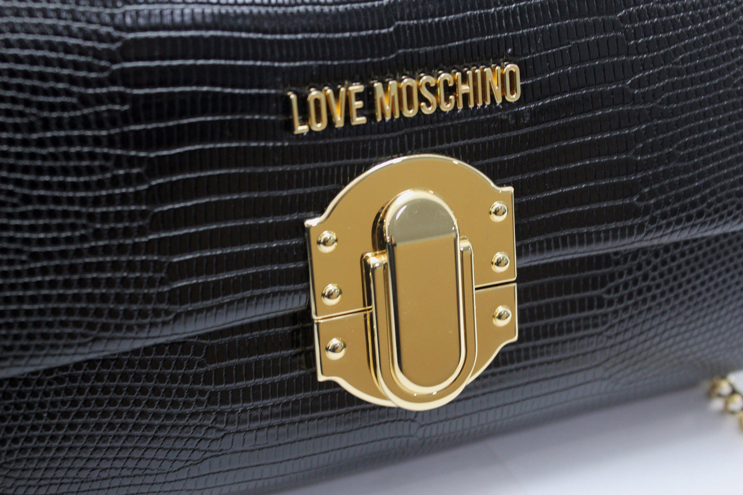 Carteira Love Moschino