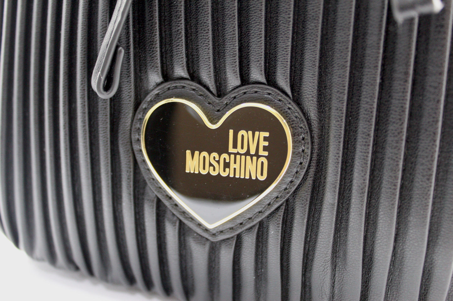 Mala Love Moschino