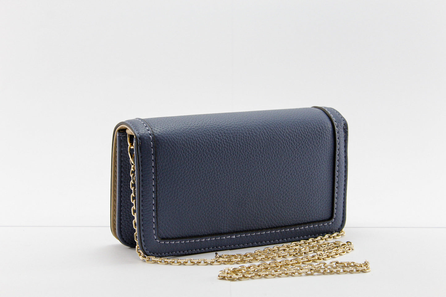 Mala Love Moschino